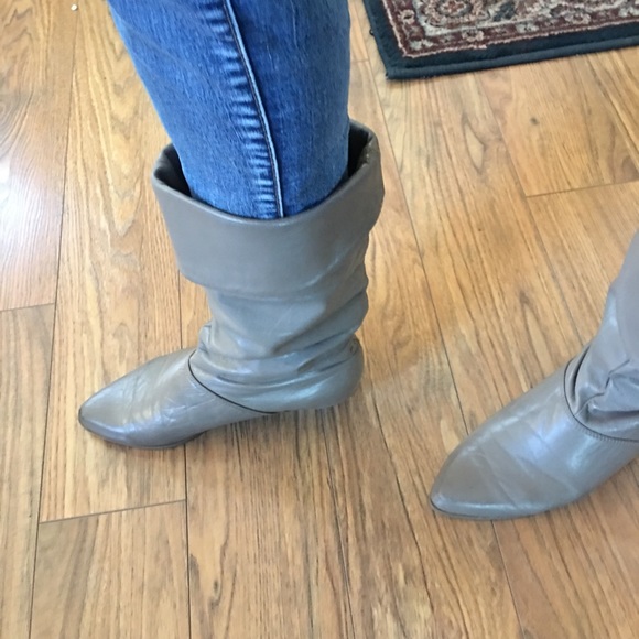 ❤️FINAL❤️Decree leather taupe boots. Low heel - Picture 4 of 8